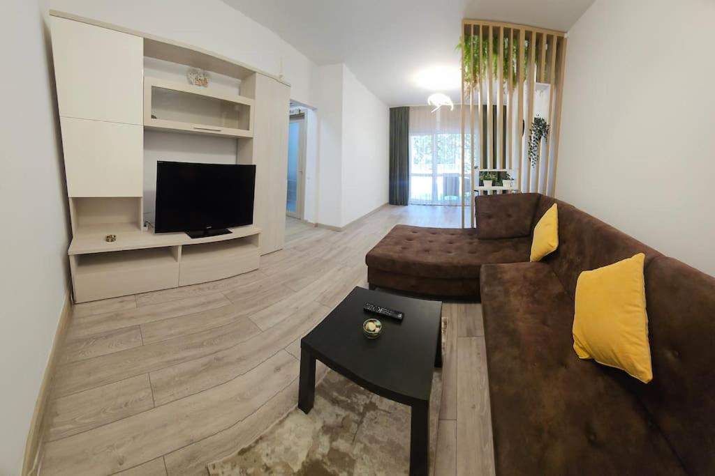 Ewa Green Towers Piteşti Extérieur photo